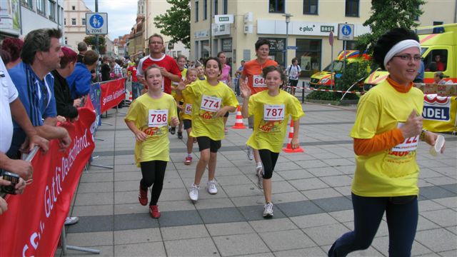../Images/BenefizlaufMerseburg2011 (7).jpg
